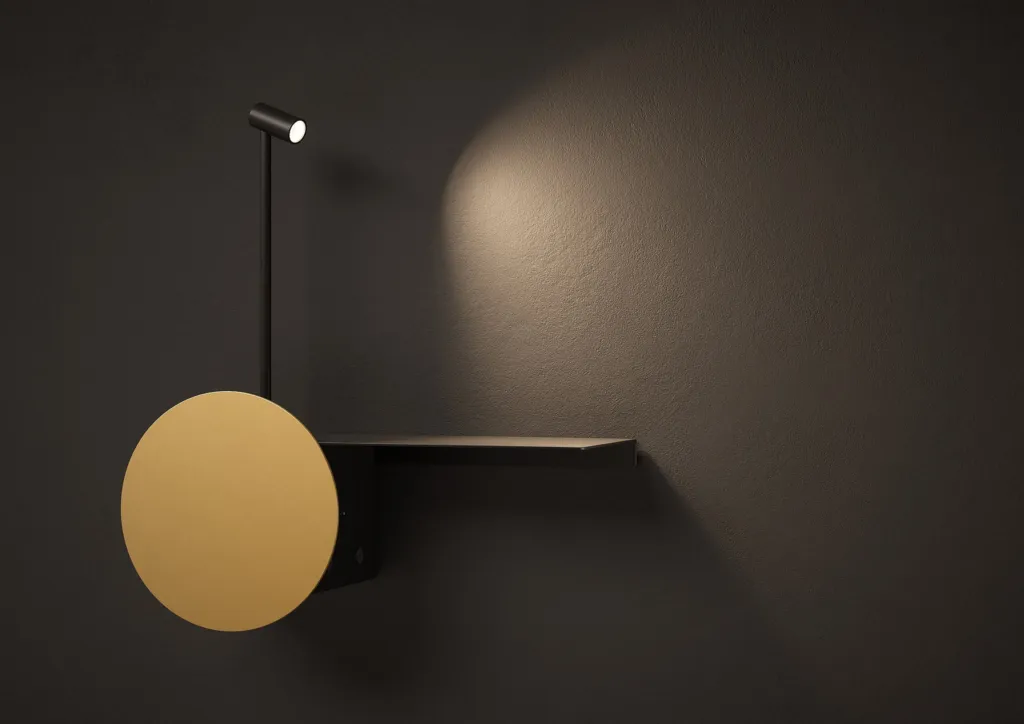 Lampada da parete Fischietto di Cini&Nils su parete scura
